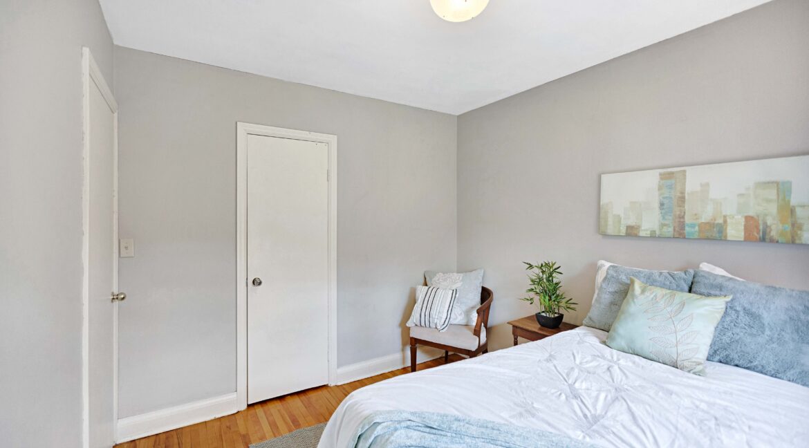 177 St George St-18