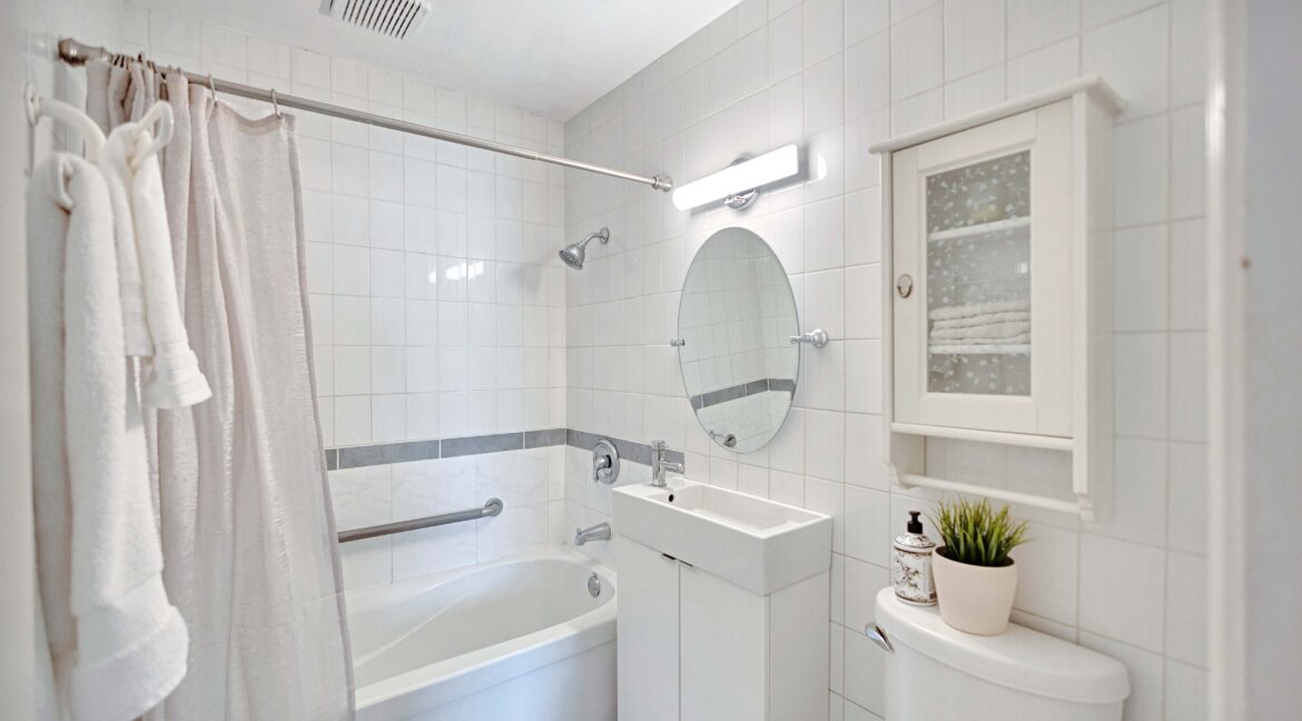 177 St George St-19