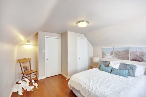 177 St George St-23