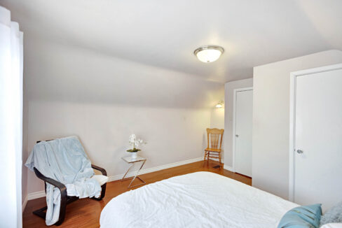 177 St George St-24