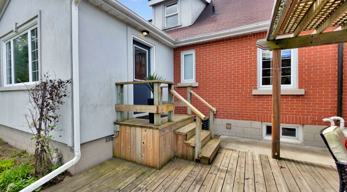 177 St George St-35