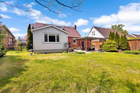 177 St George St-38