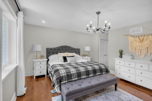 30 Farrow Rd-23