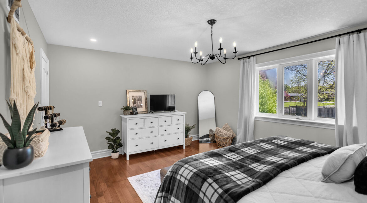 30 Farrow Rd-24