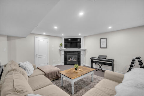 30 Farrow Rd-37