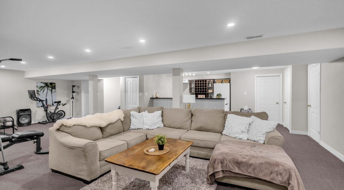 30 Farrow Rd-38