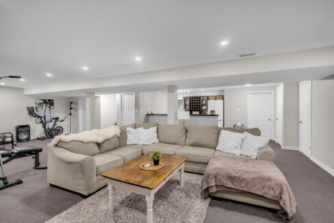 30 Farrow Rd-38