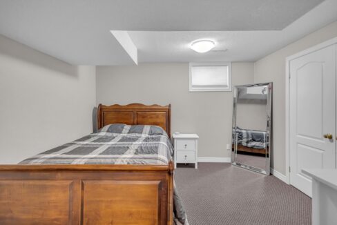 30 Farrow Rd-39