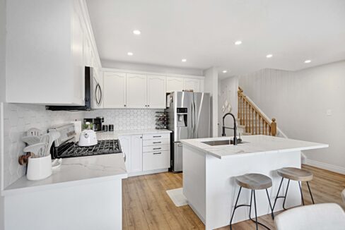 35 Gaydon Way-13