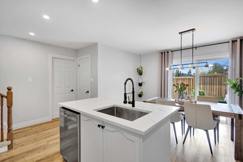 35 Gaydon Way-15