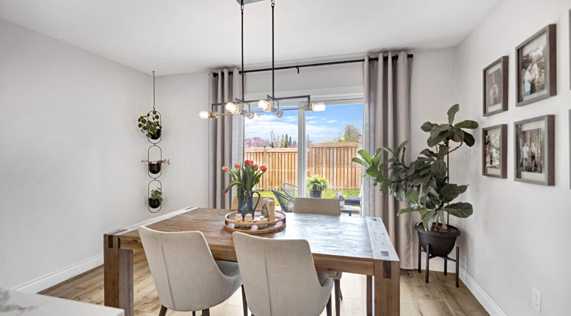 35 Gaydon Way-16