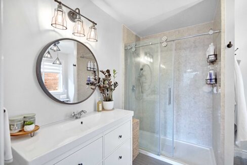 35 Gaydon Way-24