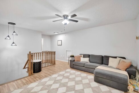 35 Gaydon Way-27