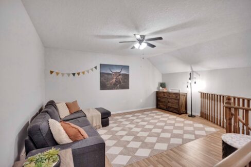 35 Gaydon Way-28