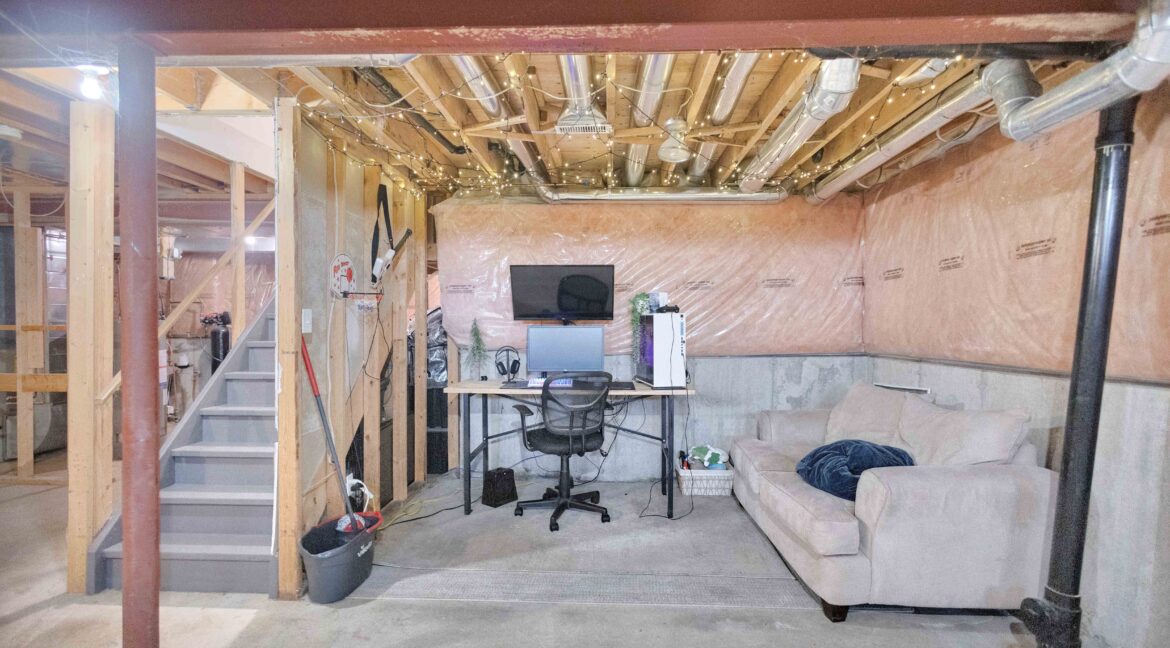 35 Gaydon Way-33