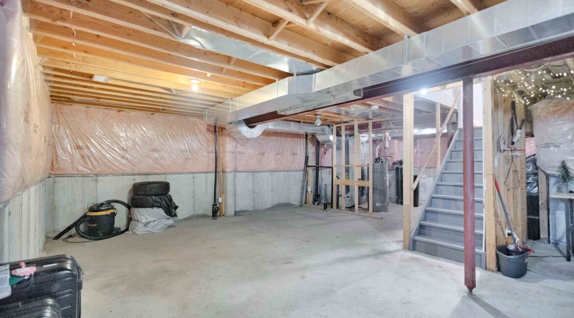 35 Gaydon Way-34