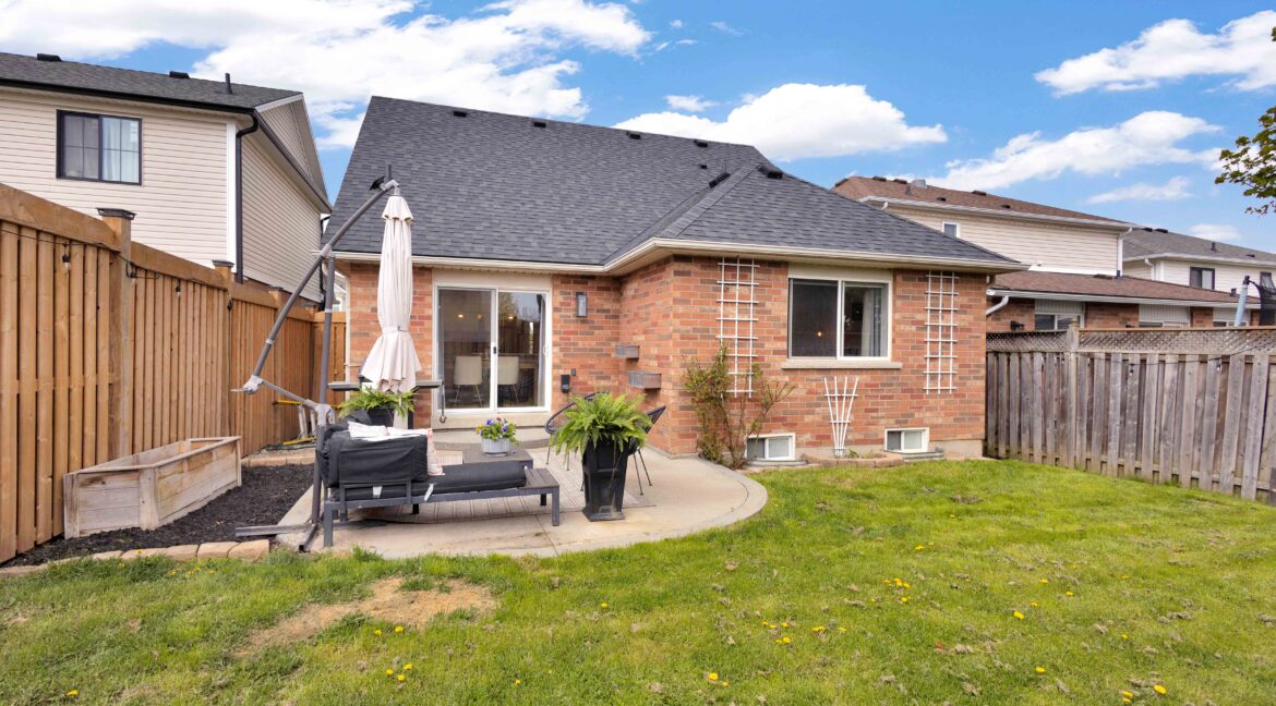 35 Gaydon Way-36