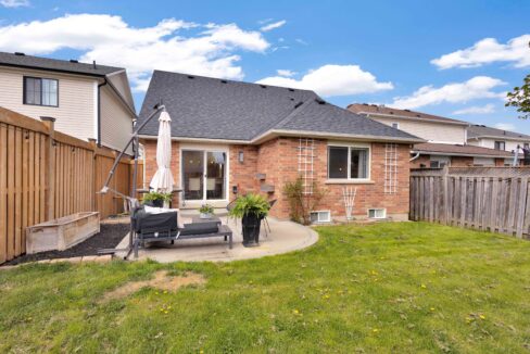 35 Gaydon Way-36