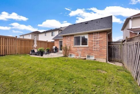 35 Gaydon Way-38
