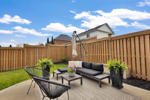 35 Gaydon Way-39