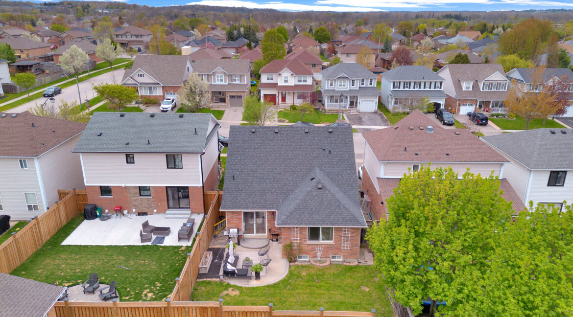 35 Gaydon Way-44