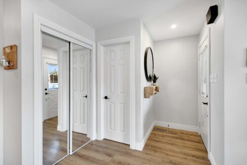 35 Gaydon Way-6