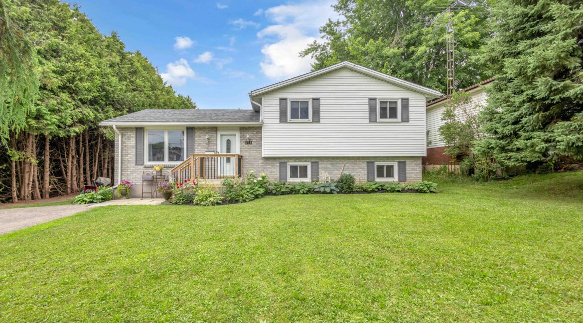 218 Mechanic St W-2