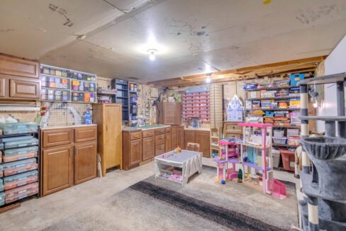 218 Mechanic St W-28