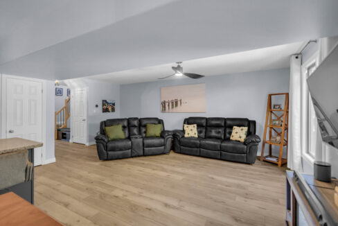 5A Grand River Ave-10