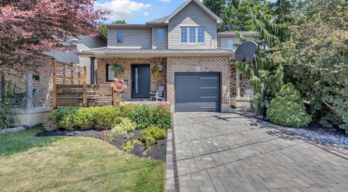 5A Grand River Ave-2