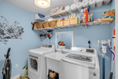 5A Grand River Ave-25