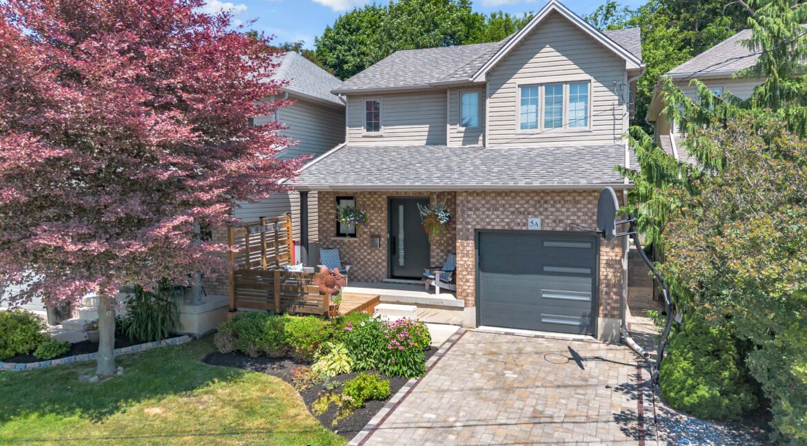 5A Grand River Ave-33