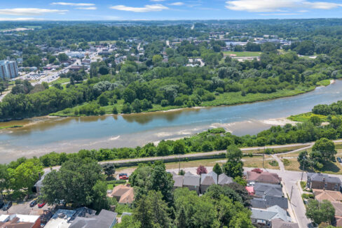 5A Grand River Ave-38