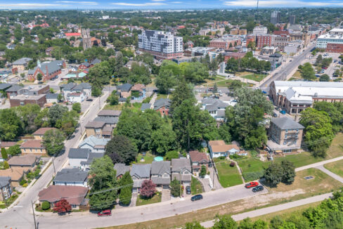 5A Grand River Ave-39
