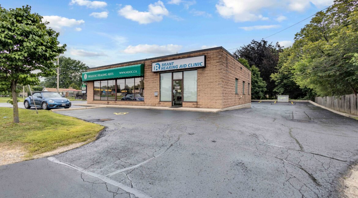 247 King George Rd-12