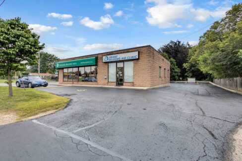 247 King George Rd-12