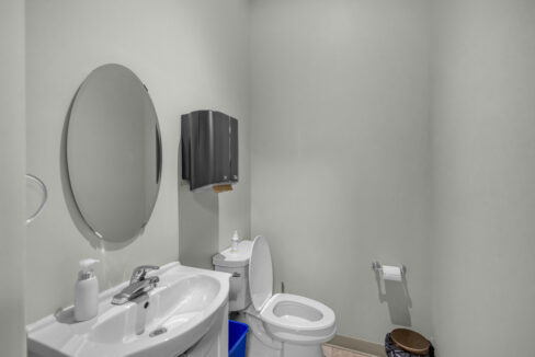 247 King George Rd-21