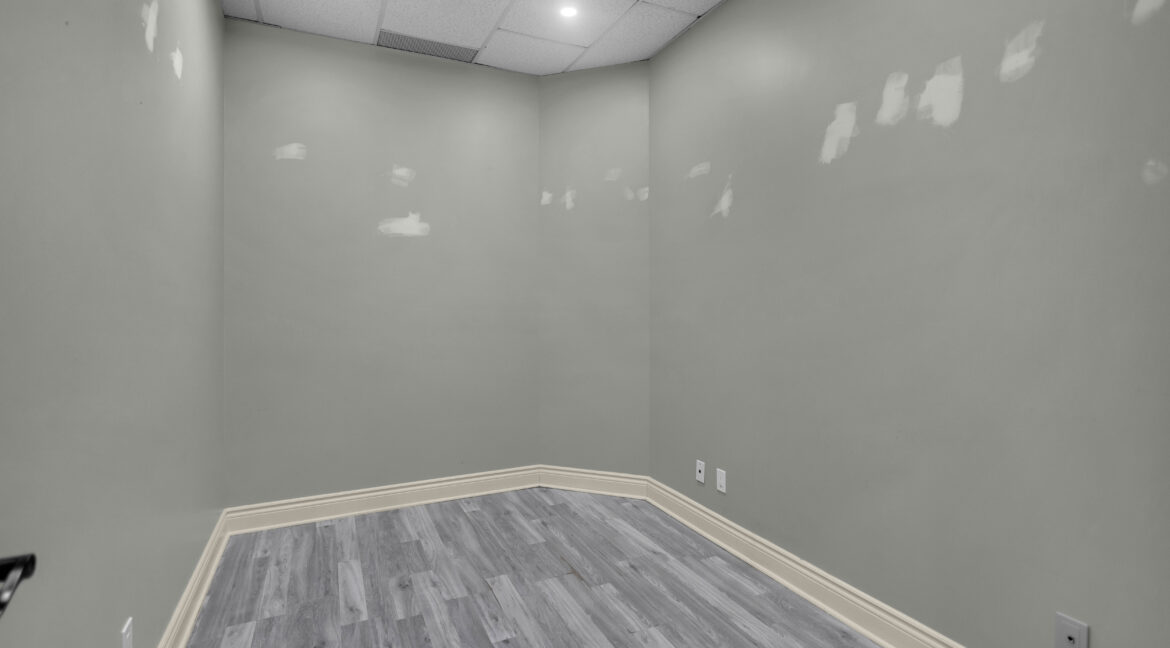 247 King George Rd-40