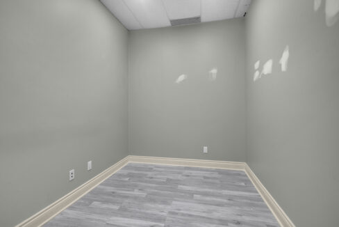 247 King George Rd-42