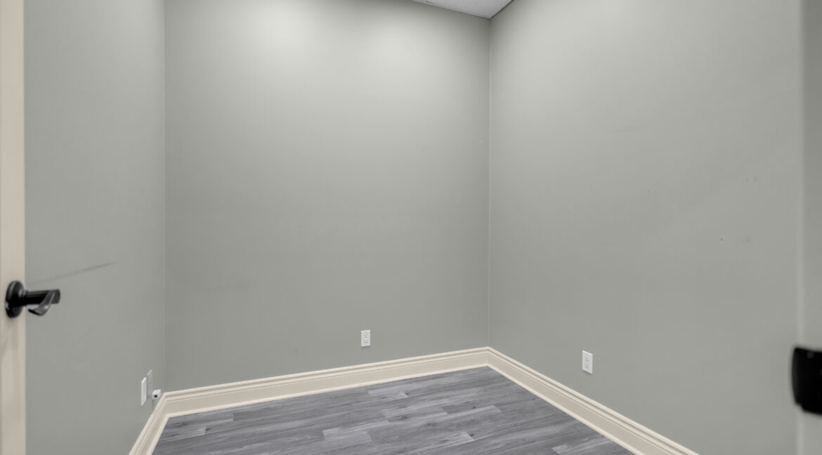 247 King George Rd-45