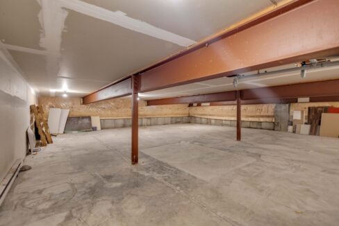 247 King George Rd-47