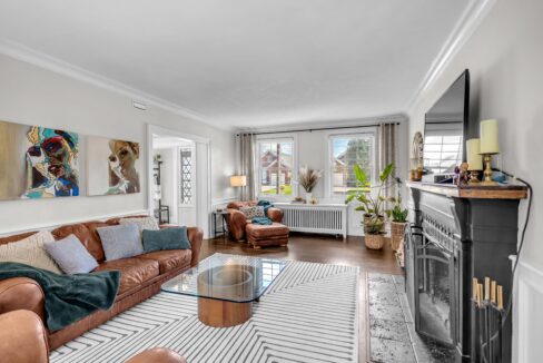 11 Hawarden Ave-12