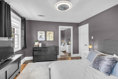 11 Hawarden Ave-22