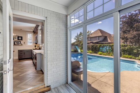 11 Hawarden Ave-31