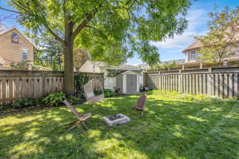 11 Hawarden Ave-37
